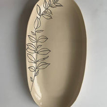 Load image into Gallery viewer, Bay Laurel Oval Bowl